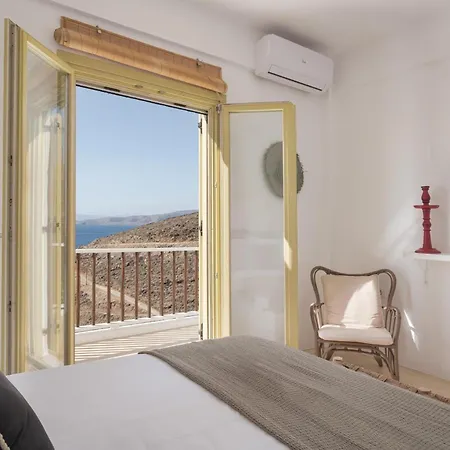Spectacular Kythnos | Elan | 3 Bedrooms | Spacious Terrace With Shared Infinity Pool & Panoramic Sea Views | Located On Top Of Kastella Beach | Stimata Mérichas