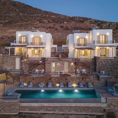 Spectacular Kythnos | Elan | 3 Bedrooms | Spacious Terrace With Shared Infinity Pool & Panoramic Sea Views | Located On Top Of Kastella Beach | Stimata Vila Mérichas