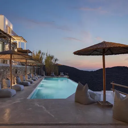 Spectacular Kythnos | Elan | 3 Bedrooms | Spacious Terrace With Shared Infinity Pool & Panoramic Sea Views | Located On Top Of Kastella Beach | Stimata 빌라