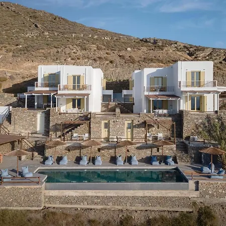 Spectacular Kythnos | Elan | 3 Bedrooms | Spacious Terrace With Shared Infinity Pool & Panoramic Sea Views | Located On Top Of Kastella Beach | Stimata